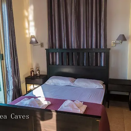 Sea Caves 别墅 Paphos